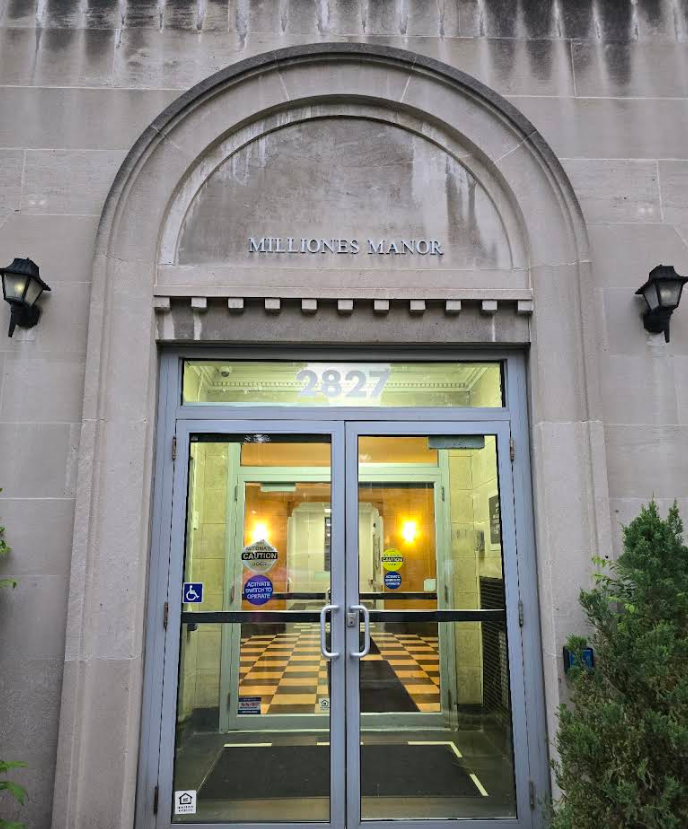 Milliones Manor Photo 2